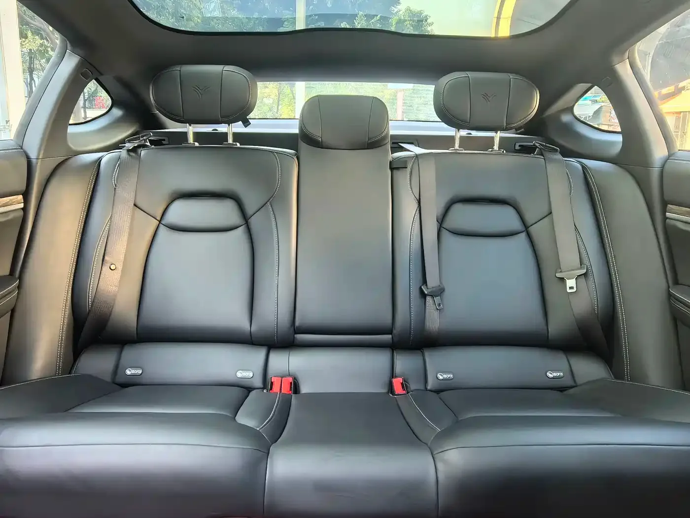 Nezha Auto Nezha S 2024 Facelift Extended Range 1060 Lite Edition — Фото автомобиля 11