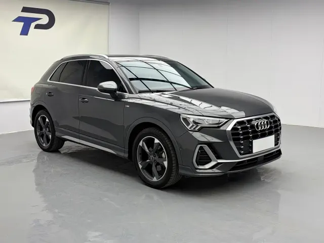 Audi Q3 — Фото автомобиля 3