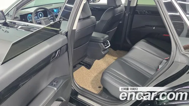 Hyundai Grandeur GN7 — Фото автомобиля 16