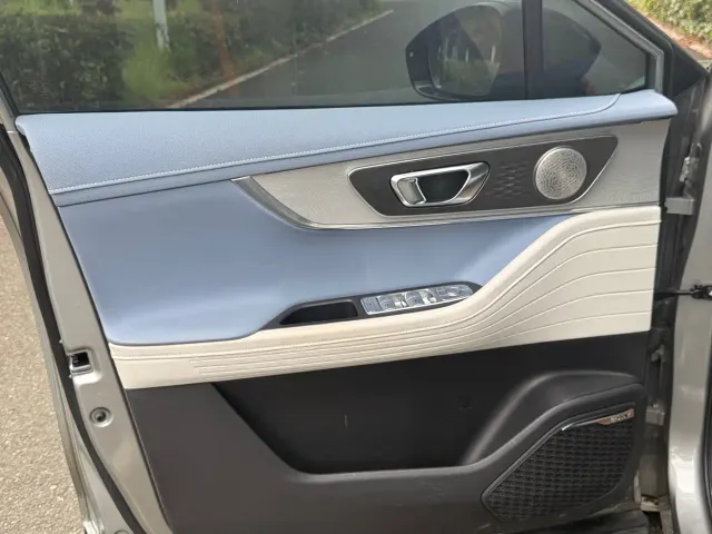 Chery Omoda 5 — Фото автомобиля 9
