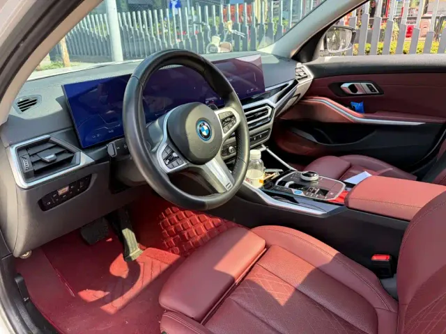 BMW i3 — Фото автомобиля 7