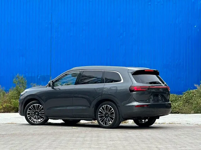 Aito M7 — Фото автомобиля 7