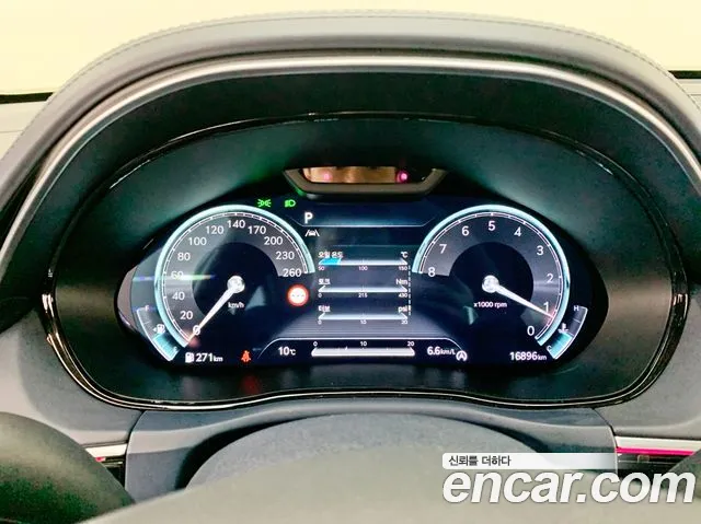 Genesis GV70 2.5T Бензин AWD — Фото автомобиля 8