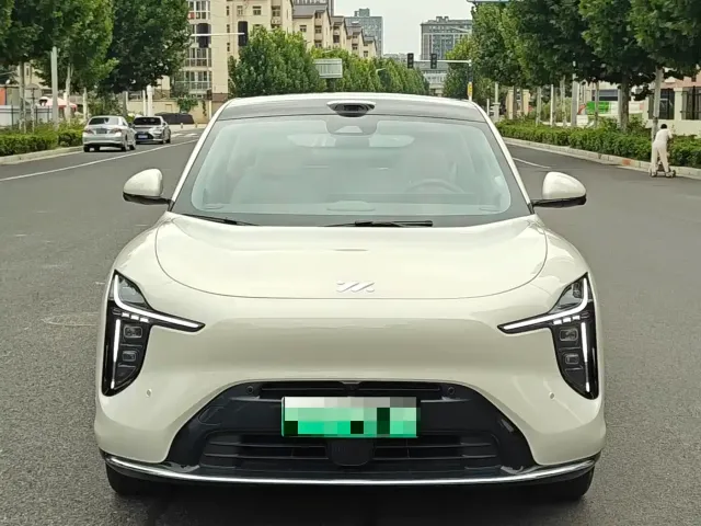 IM Motors IM LS6 2026 Extended Range 66 Max — Фото автомобиля 2