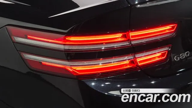 Genesis G80 RG3 — Фото автомобиля 8