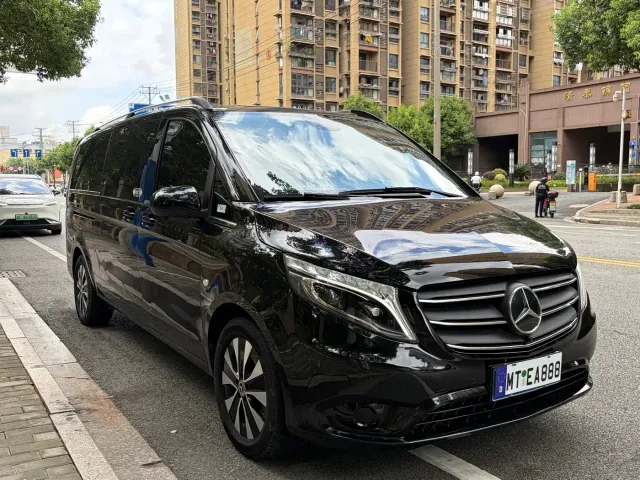 Mercedes-Benz Vito — Фото автомобиля 3