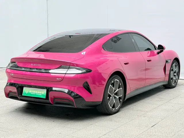 Xiaomi SU7 — Фото автомобиля 18