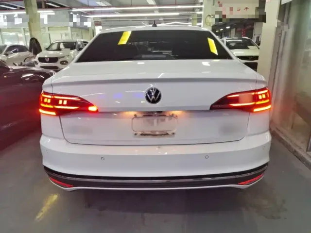 Volkswagen Bora — Фото автомобиля 5