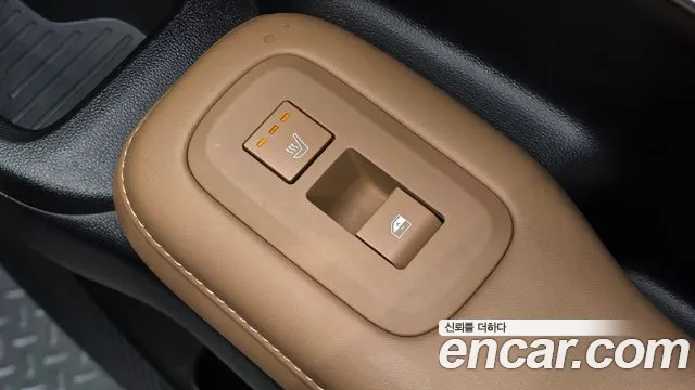 Hyundai Santafe — Фото автомобиля 29