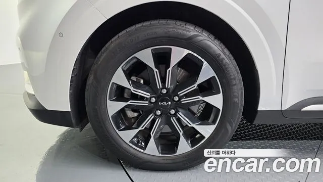 Kia Canival Carnival 4 поколение Бензин 9 мест Noblesse — Фото автомобиля 4