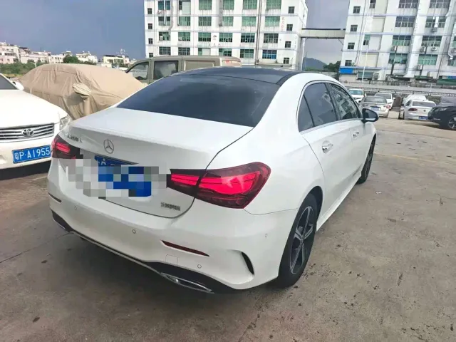 Mercedes-Benz A-Class — Фото автомобиля 2