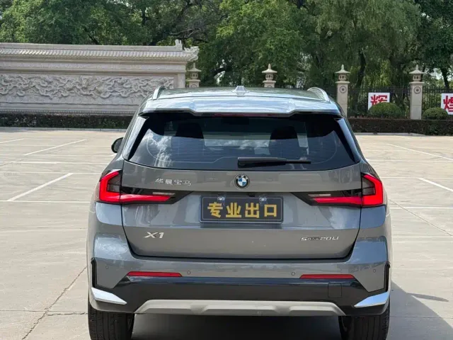 BMW X1 — Фото автомобиля 5