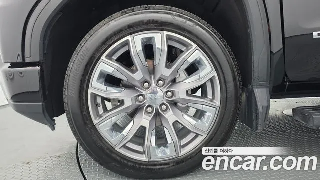 GMC Sierra — Фото автомобиля 5