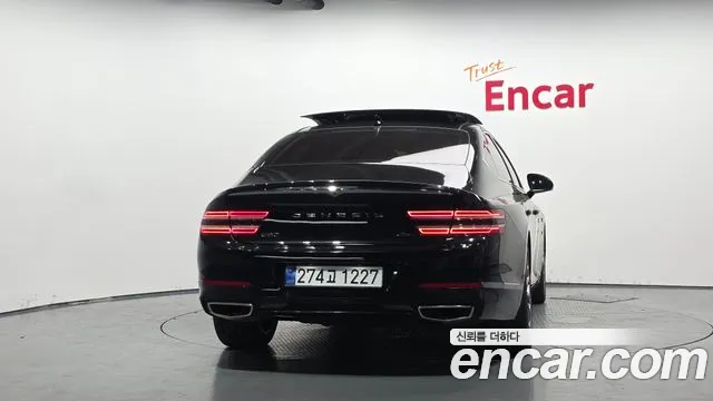 Genesis G80 Бензин 2.5 турбо AWD — Фото автомобиля 4