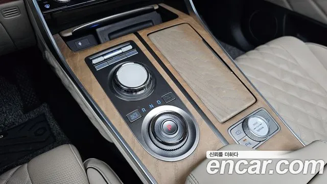 Genesis GV80 — Фото автомобиля 9