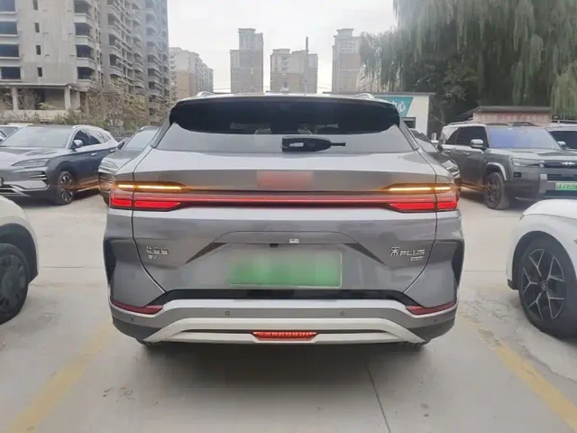 BYD Song PLUS — Фото автомобиля 5