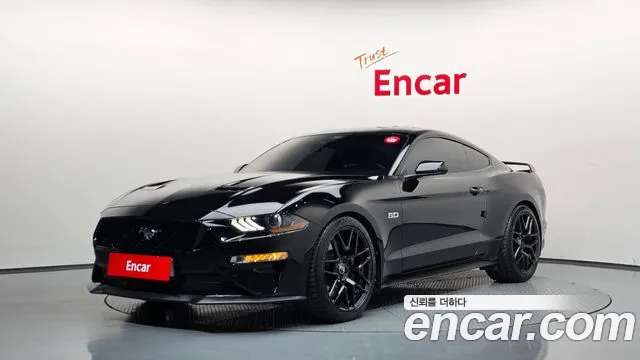 Фотография автомобиля — Ford Mustang
