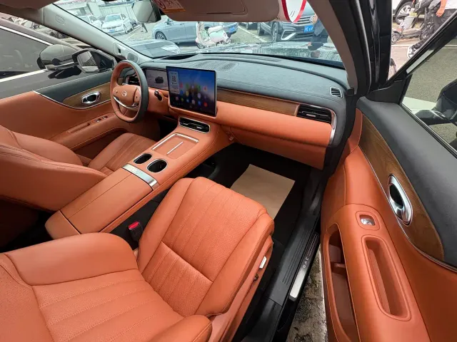 GAC Trumpchi Xiangwang S9 — Фото автомобиля 22