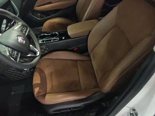 Buick Regal — Фото автомобиля 14
