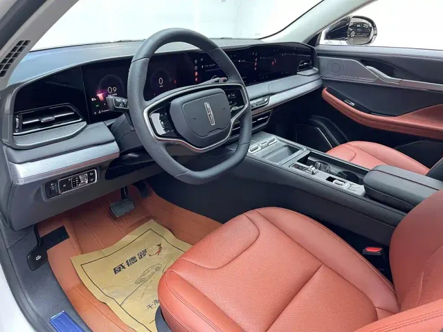 Lincoln Lincoln Z 2025 2.0T Premium Edition — Фото автомобиля 13