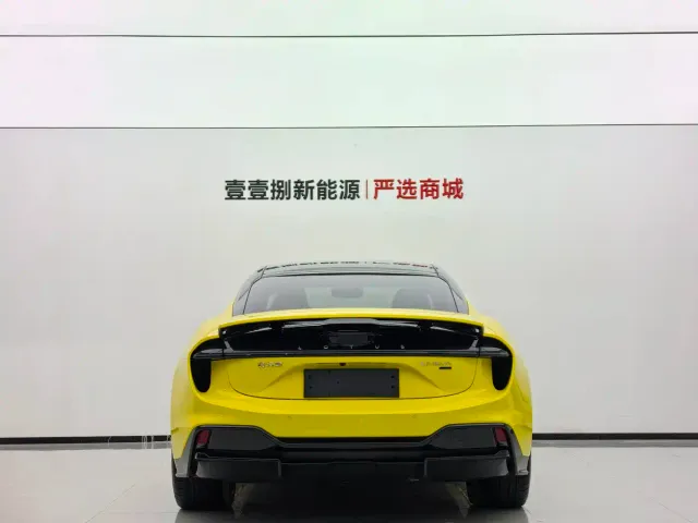 Lotus Emeya — Фото автомобиля 3