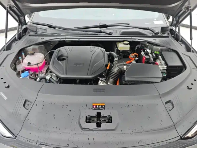 Geely Galaxy Xingyao 8 — Фото автомобиля 10
