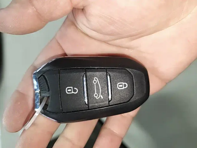 Citroen C5 X — Фото автомобиля 8