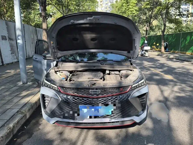 Geely Binyue — Фото автомобиля 16