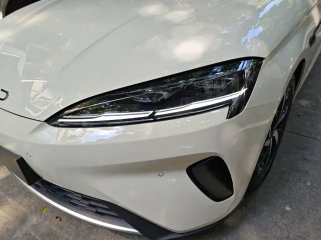BYD Seal 07 DM-i — Фото автомобиля 23