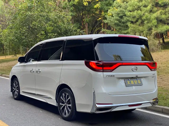 GAC Trumpchi M8 — Фото автомобиля 21