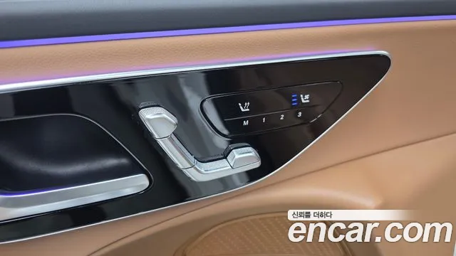 Mercedes-Benz E-Class — Фото автомобиля 17