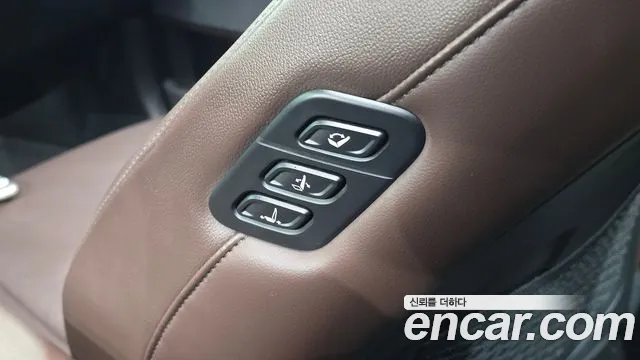 Hyundai Ioniq 6 — Фото автомобиля 30