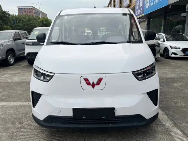 Wuling Yangguang — Фото автомобиля 2