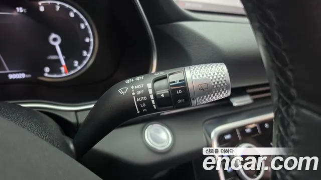 Genesis GV80 — Фото автомобиля 30
