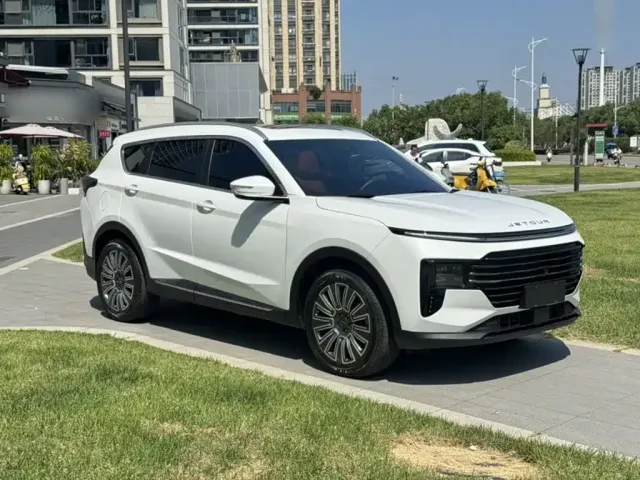 Jetour X70 Plus — Фото автомобиля 6