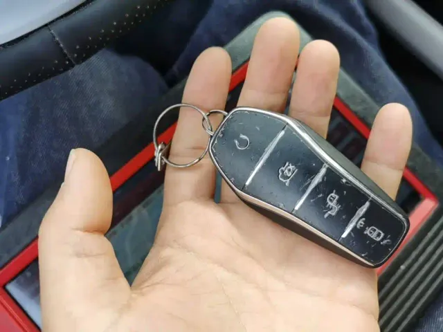 BYD Qin PLUS — Фото автомобиля 8