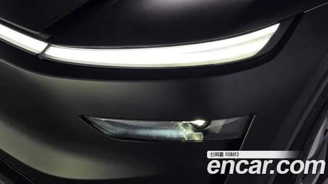 Tesla Model Y — Фото автомобиля 7