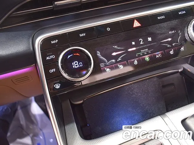 Genesis GV80 2.5T Бензин AWD — Фото автомобиля 14