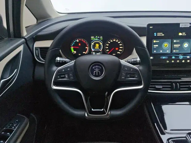 BYD Song MAX — Фото автомобиля 15
