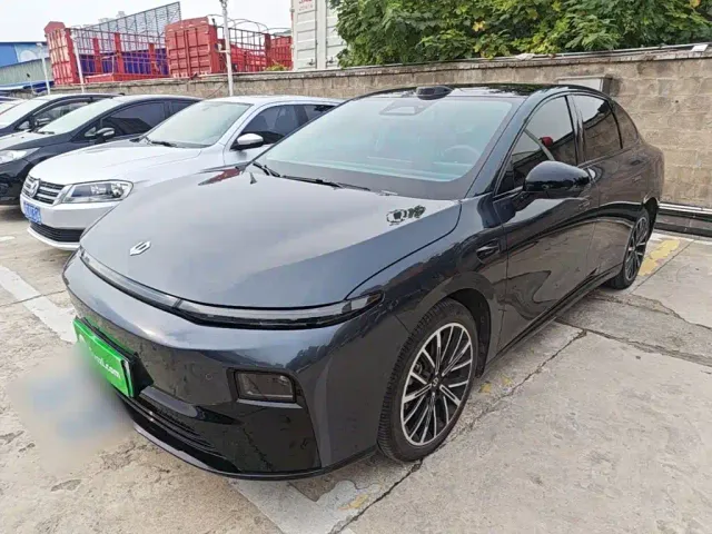 Фотография автомобиля — Leapmotor B01