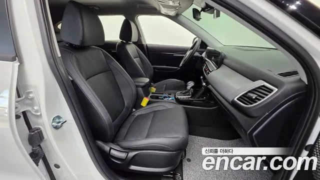Kia Seltos Бензин 1.6 турбо 2WD — Фото автомобиля 10