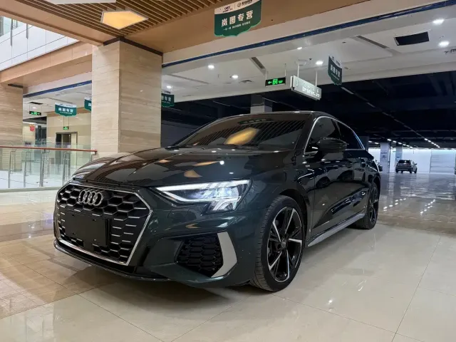 Фотография автомобиля — Audi A3