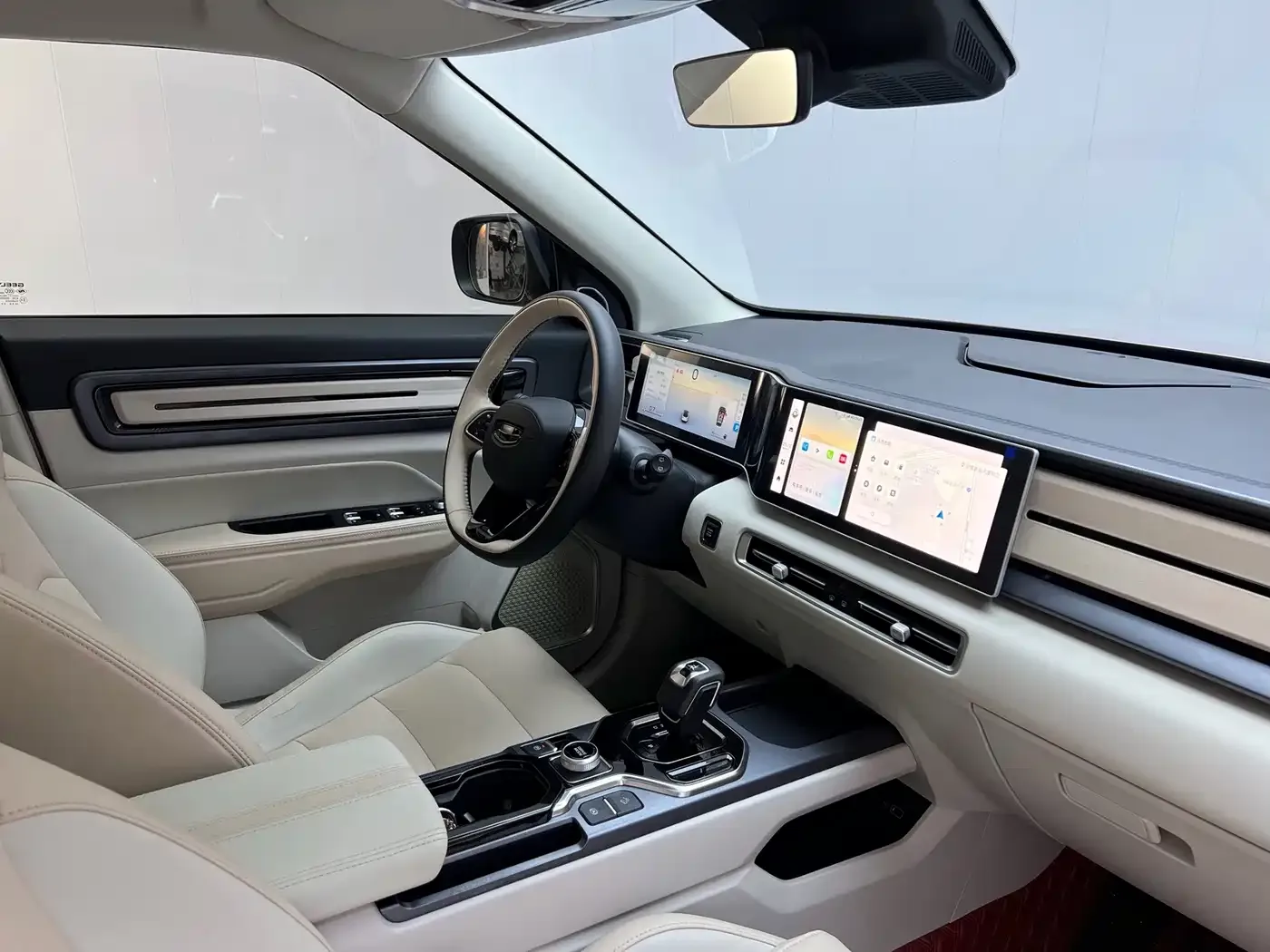 Geely Geely ICON 2023 1.5TD Protagonist — Фото автомобиля 9