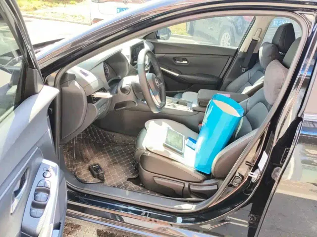 Nissan Sylphy — Фото автомобиля 8