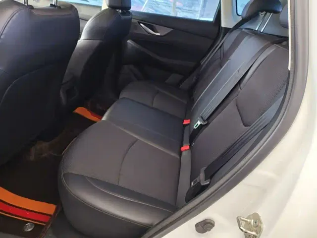 Changan CS35 Plus — Фото автомобиля 16