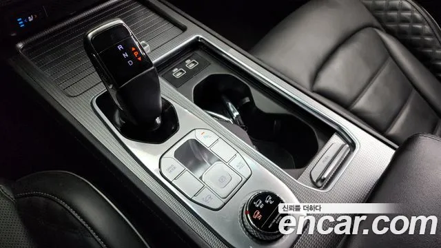 KG_Mobility_Ssangyong Rexton All Rexton Дизель 2.2 4WD — Фото автомобиля 9
