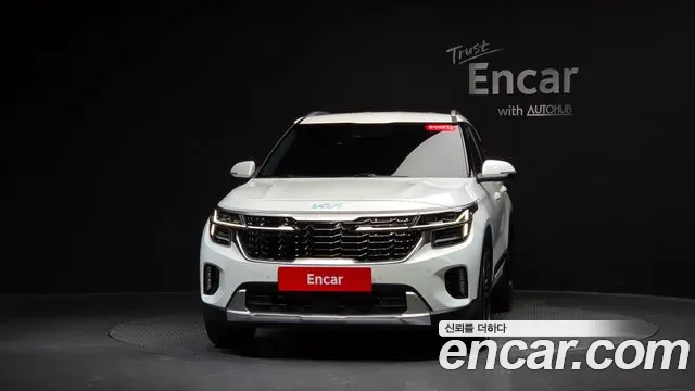 Kia Seltos Бензин 1.6 турбо 2WD — Фото автомобиля 2