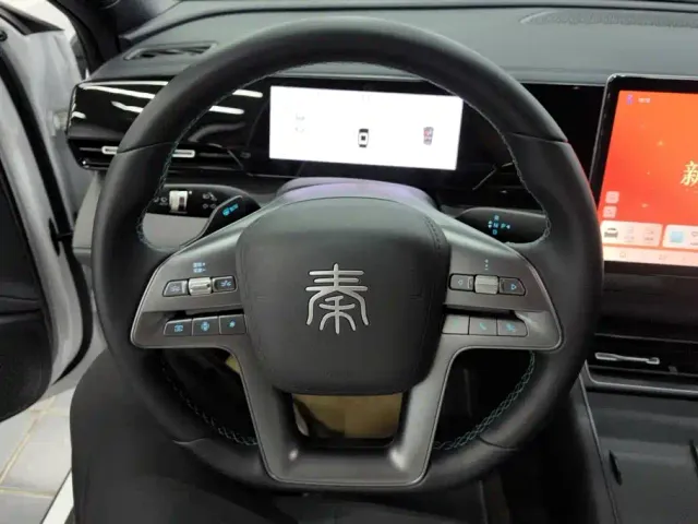 BYD Qin L — Фото автомобиля 15