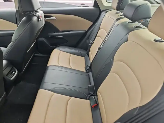 Chevrolet Monza — Фото автомобиля 16