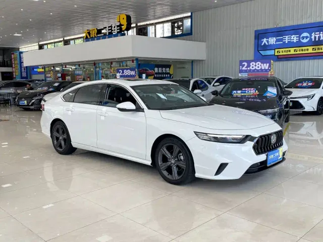 Honda Inspire — Фото автомобиля 3